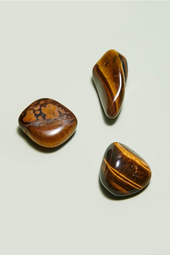 Tiger Eye - Intention Stone - Roca Sana